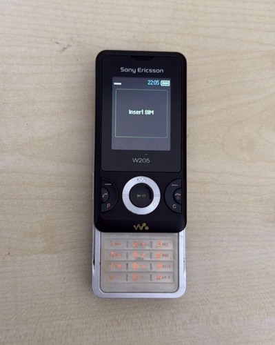 Sony ericsson w205 slider - sony,